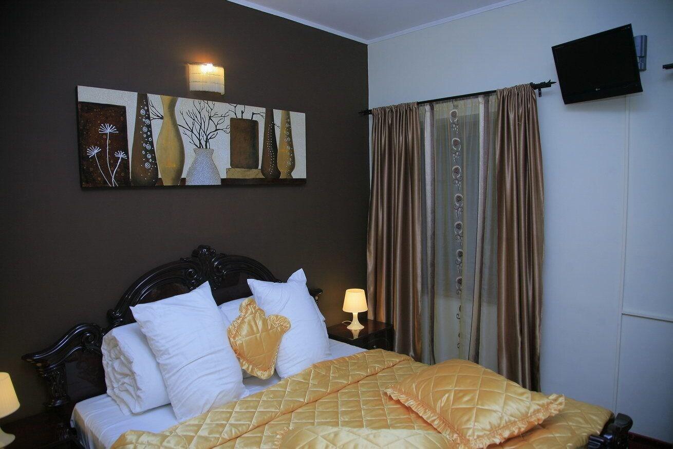 Hotel Papu บูคาเรสต์ ภายนอก รูปภาพ