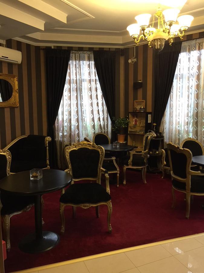 Hotel Papu บูคาเรสต์ ภายนอก รูปภาพ
